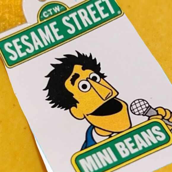 NWT Kellogg’s Sesame Street Guy Smiley Mini Beanie Mini Beans 1999 - Picture 3 of 4